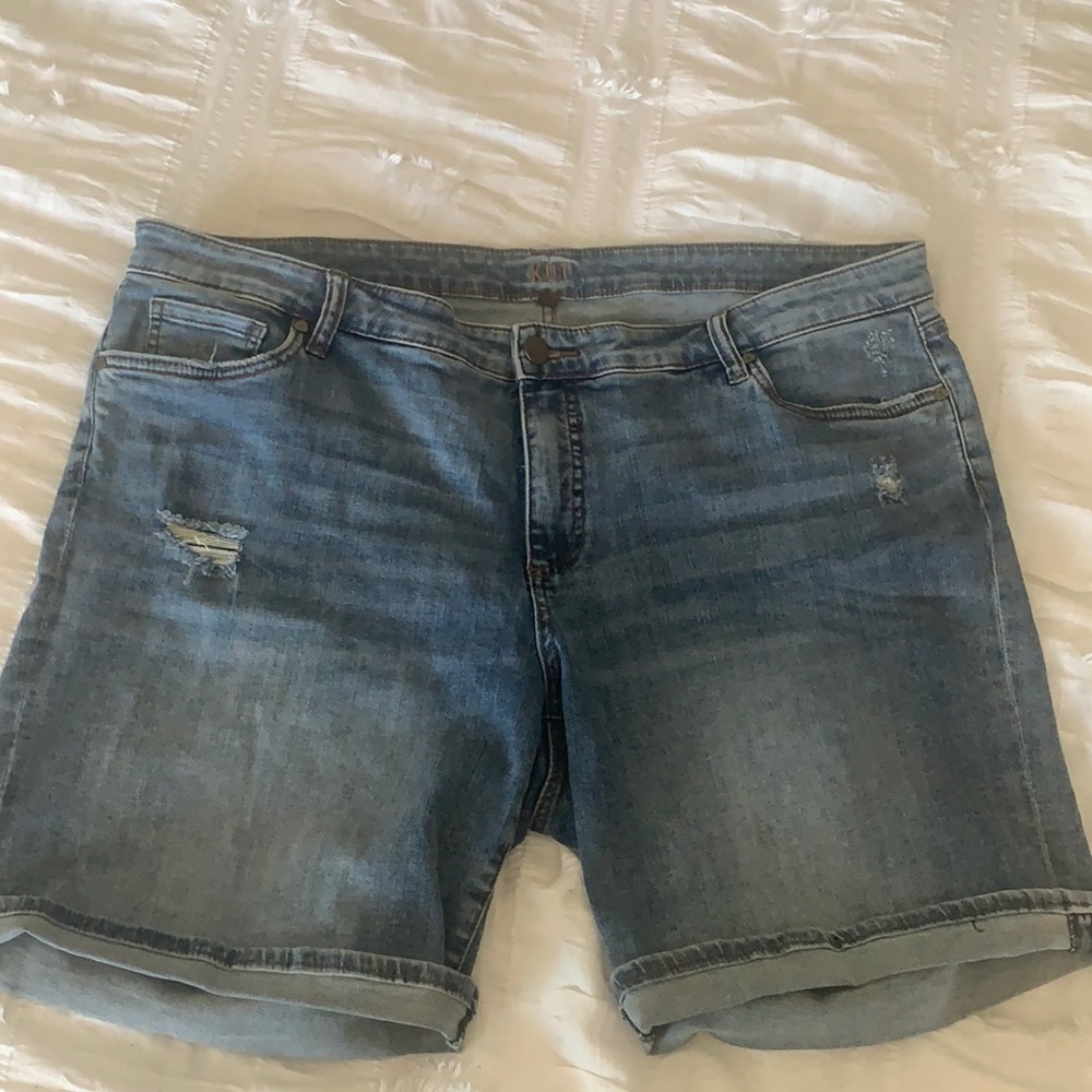 KUT Boyfriend Shorts 16W